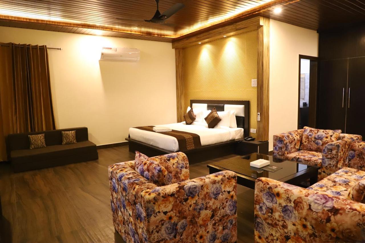 Skywood Resort Shoghi Shogi Exterior photo