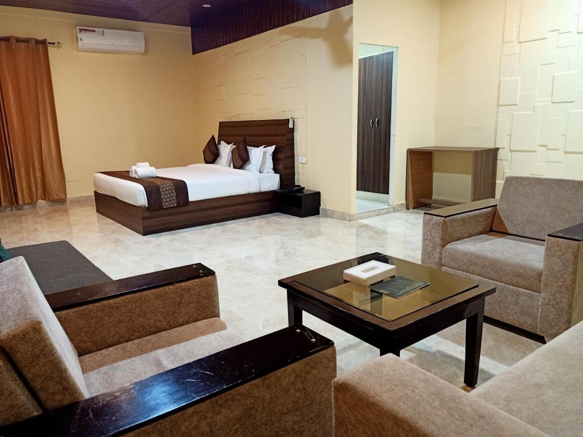 Skywood Resort Shoghi Shogi Exterior photo
