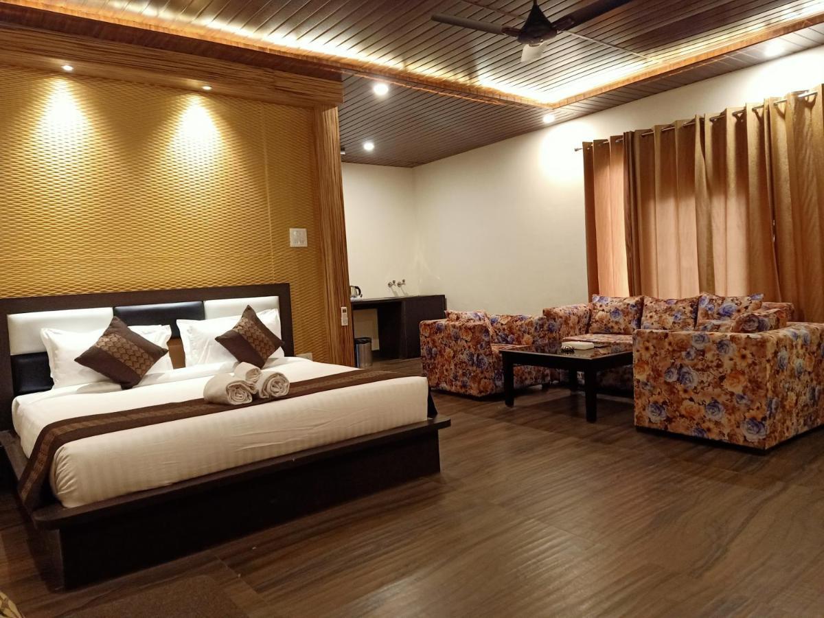 Skywood Resort Shoghi Shogi Exterior photo